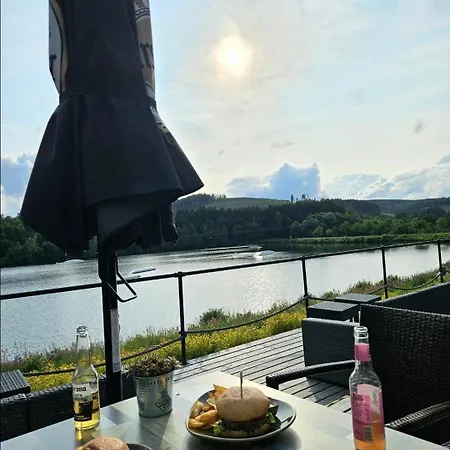 Gipfelpanorama Mit Berg- Und Seeblick, Boxspringbett Mit Ausfahrbarem Tv דירה *