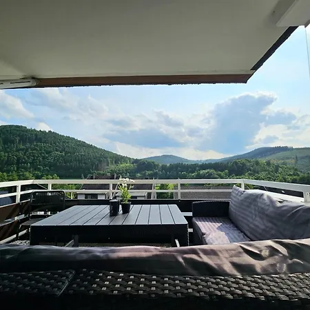 Gipfelpanorama Mit Berg- Und Seeblick, Boxspringbett Mit Ausfahrbarem Tv *