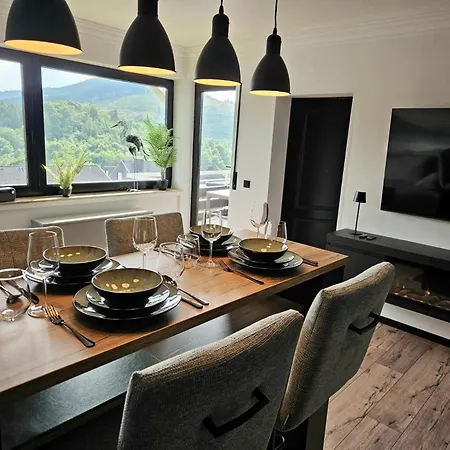 Gipfelpanorama Mit Berg- Und Seeblick, Boxspringbett Mit Ausfahrbarem Tv * Winterberg