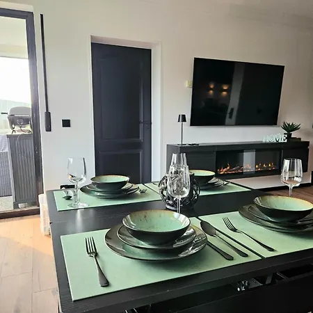 Gipfelpanorama Mit Berg- Und Seeblick, Boxspringbett Mit Ausfahrbarem Tv ווינטרברג