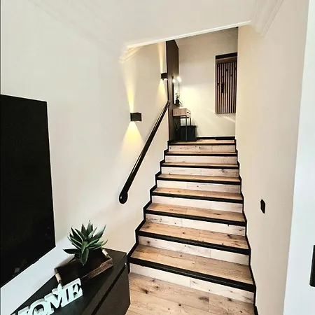 Gipfelpanorama Mit Berg- Und Seeblick, Boxspringbett Mit Ausfahrbarem Tv דירה ווינטרברג