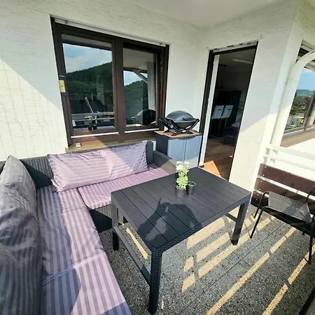 Gipfelpanorama Mit Berg- Und Seeblick, Boxspringbett Mit Ausfahrbarem Tv Apartment *
