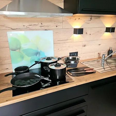 Apartment Gipfelpanorama Mit Berg- Und Seeblick, Boxspringbett Mit Ausfahrbarem Tv *