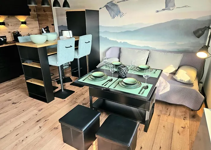 Gipfelpanorama Mit Berg- Und Seeblick, Boxspringbett Mit Ausfahrbarem Tv *